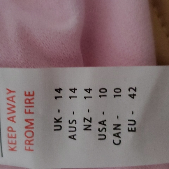 NWT Beach Boohoo Ribbed Itsy Bitsy Pink Bikini, Size 10 - Picture 9 of 13